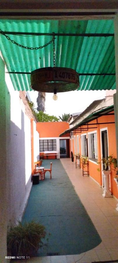 Plaza Hostel Sj 2 Salta Exterior photo
